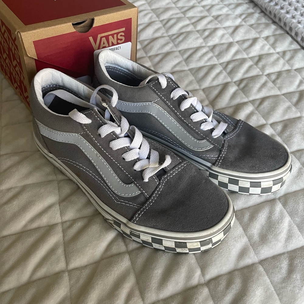 Old Skool Gray Vans for kids size 2.5